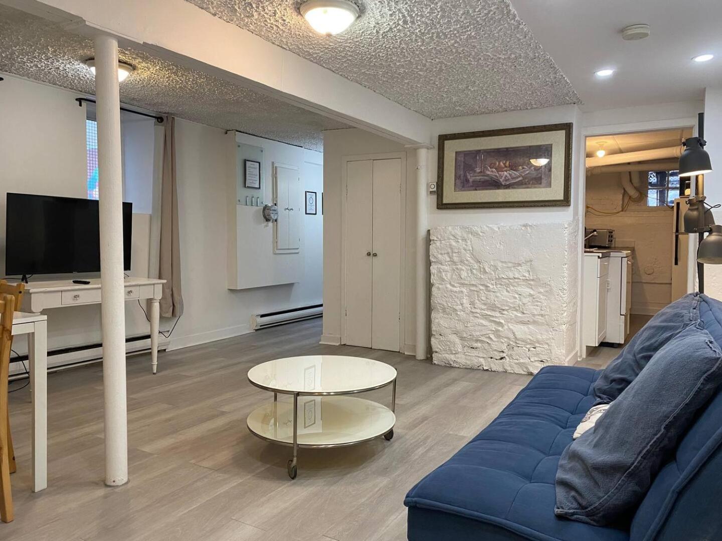 Heart Of Mtr For Memerable Experiance 2 Backyard 7Minmetro Fully Renovated & Equipped Монреаль Екстер'єр фото
